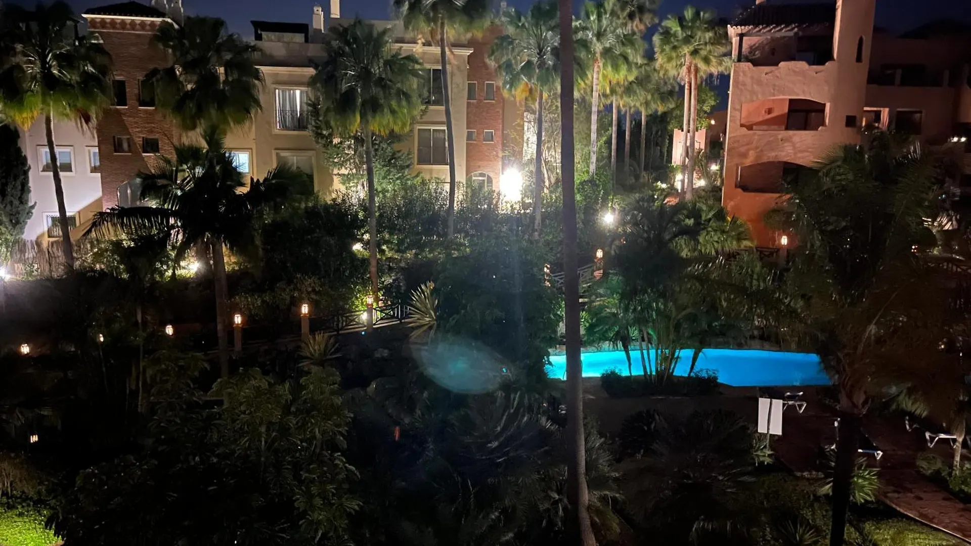 Prachtig Penthouse Met Zeezicht En Groot Zonneterras Διαμέρισμα Εστεπόνα