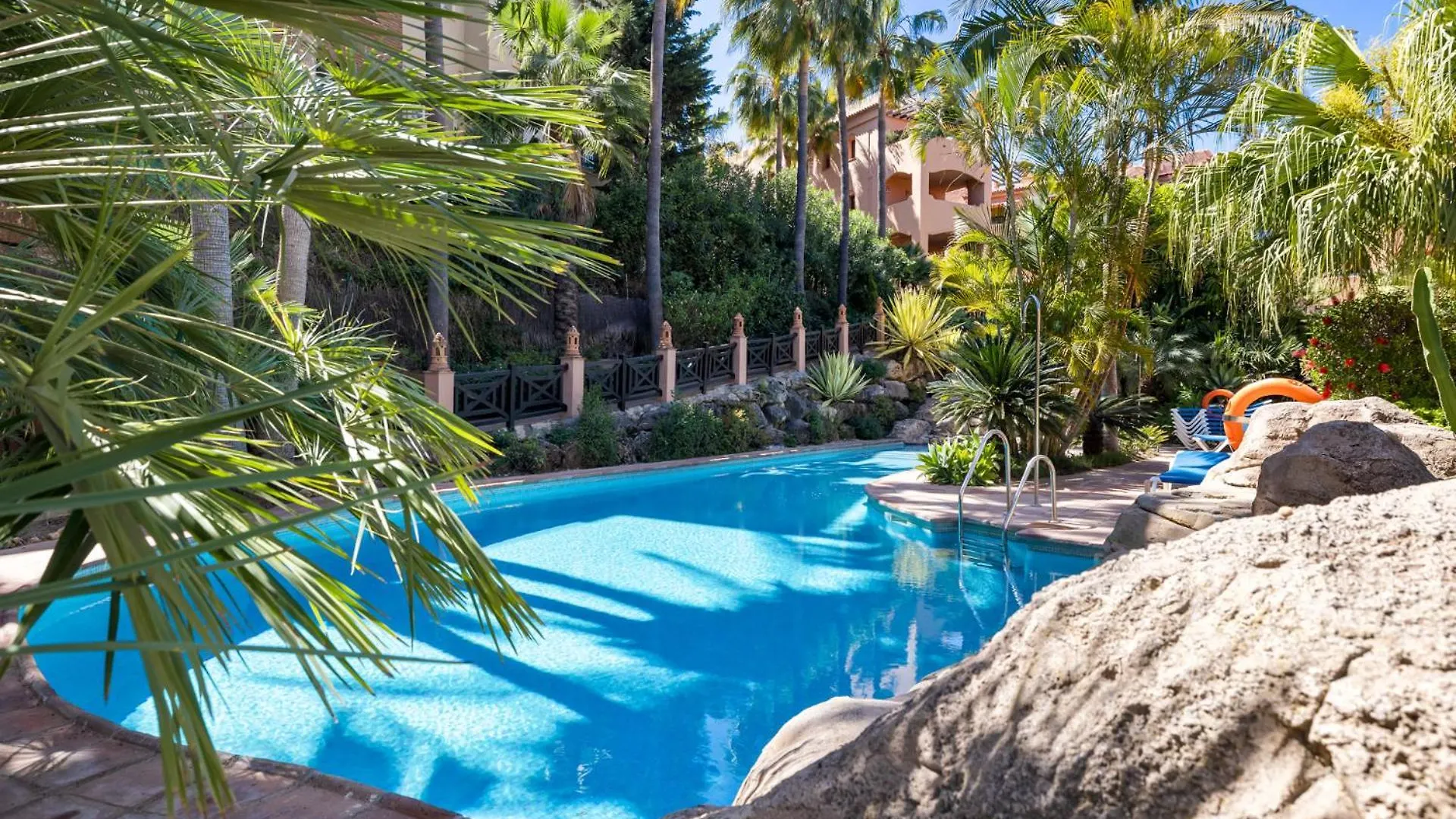 Prachtig Penthouse Met Zeezicht En Groot Zonneterras Διαμέρισμα Εστεπόνα
