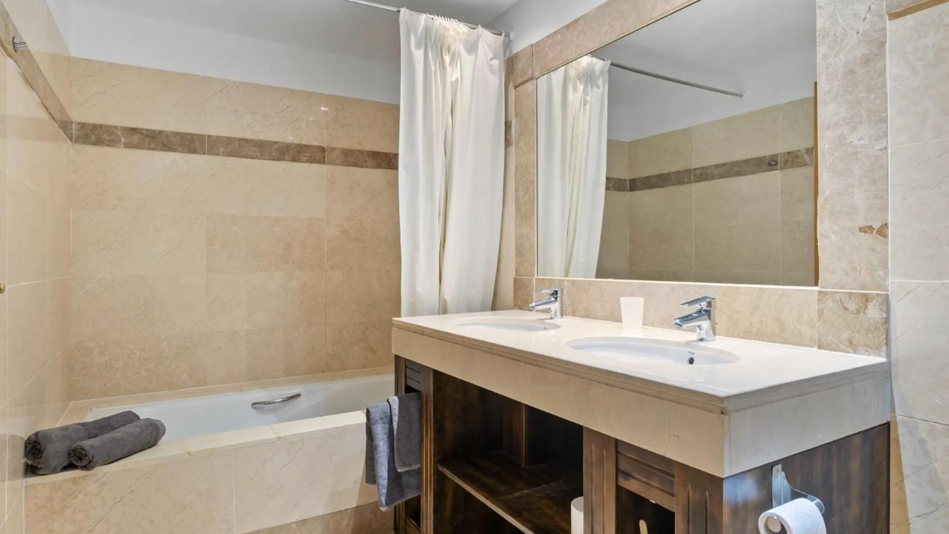 Prachtig Penthouse Met Zeezicht En Groot Zonneterras Διαμέρισμα Εστεπόνα 0*,  Ισπανία