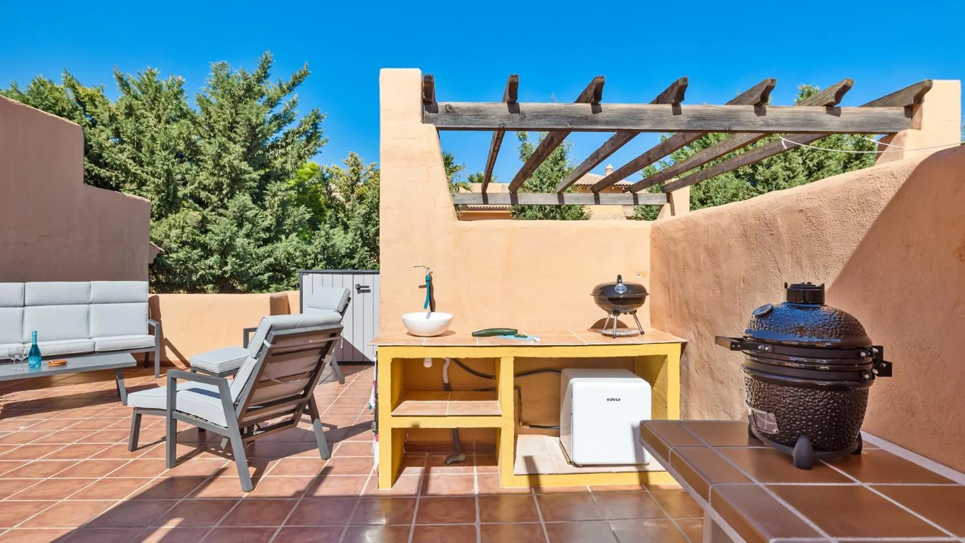 Prachtig Penthouse Met Zeezicht En Groot Zonneterras Διαμέρισμα Εστεπόνα