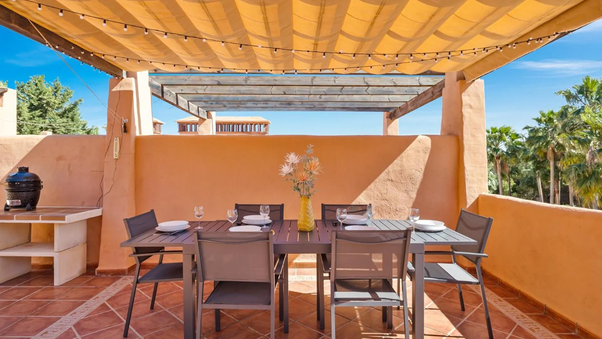Prachtig Penthouse Met Zeezicht En Groot Zonneterras Διαμέρισμα Εστεπόνα