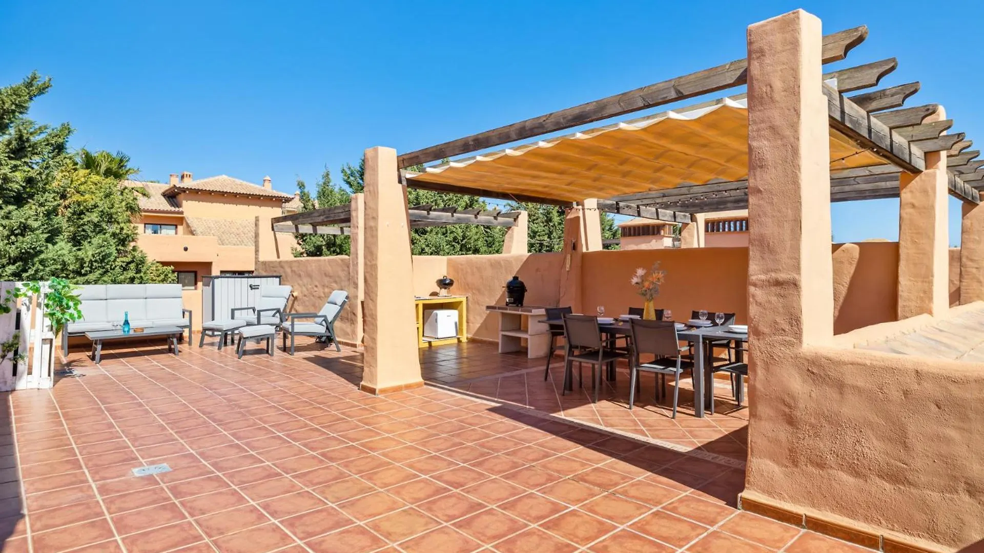 Prachtig Penthouse Met Zeezicht En Groot Zonneterras Διαμέρισμα Εστεπόνα